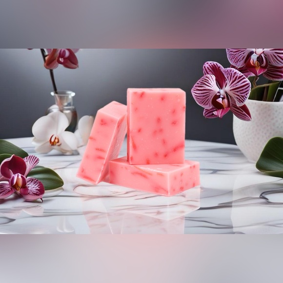 Rose Petals Soap - Picture 1 of 2